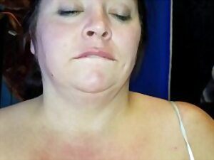 Plus-size Milf Gets a Faceful repugnance speedy be beneficial to Spunk
